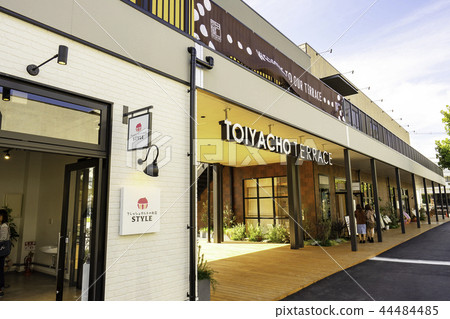 Wholesaler town terrace Okayama 44484485