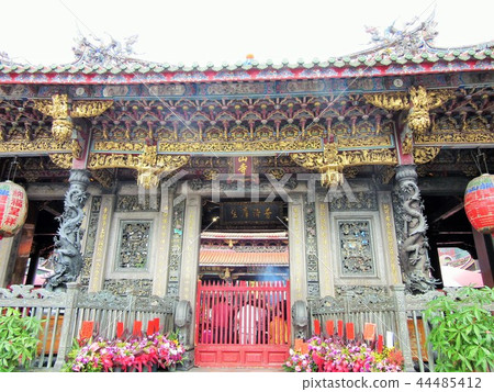 Taiwan Longshan Temple Taiwan Longshan Temple 44485412