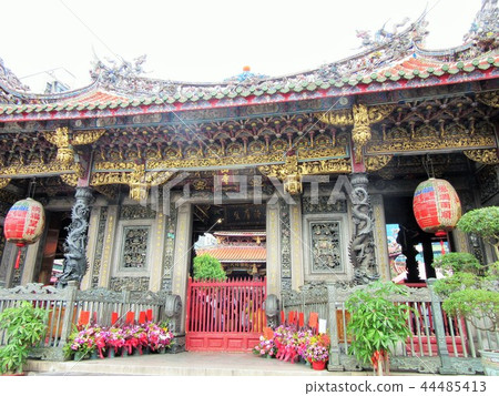 Taiwan Longshan Temple Taiwan Longshan Temple 44485413