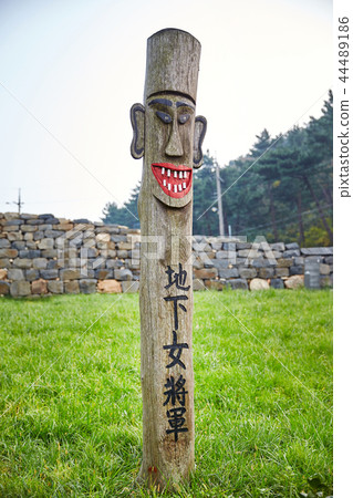 Anheung-sung, Taean-gun, Chungcheong-do 44489186