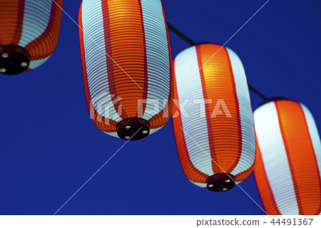 Asian Red Paper Lantern in the night Asian Red Paper Lantern in the night 44491367