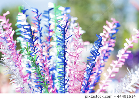 Colorful paper seaweed Colorful paper seaweed 44491614