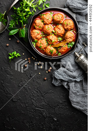 Beef meatballs in tomato sauce Beef meatballs in tomato sauce 44491692