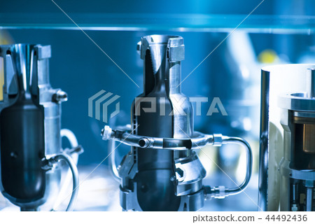 Carrying handle on the Dewar vessel designed for lifting and transfer. Vessel for liquid nitrogen 44492436