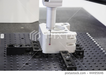 Headcylinder parts inspected dimension by CMM Headcylinder parts inspected dimension by CMM 44495646