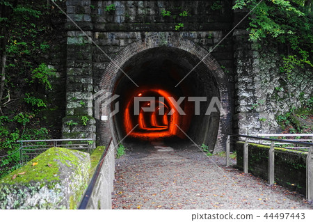 September Annaka 03 Apt's Road No. 5 Zen Road / Boardwalk 44497443