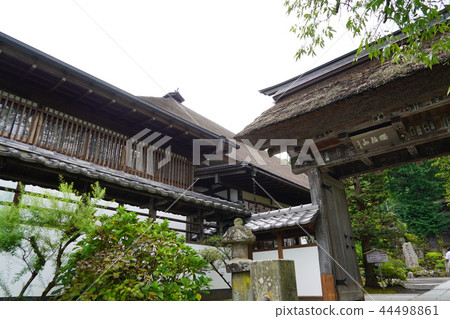 Maeyama Temple (National Important Cultural Property Triple Tower) Maeyama Temple (National Important Cultural Property Triple Tower) 44498861