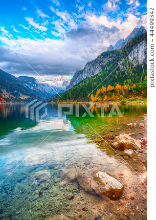 Beautiful view of idyllic colorful autumn scenery Beautiful view of idyllic colorful autumn scenery 44499342