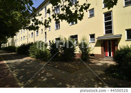 Modernism apartment complexes in Berlin, Germany: Gross Seedlung Blitz 44500528
