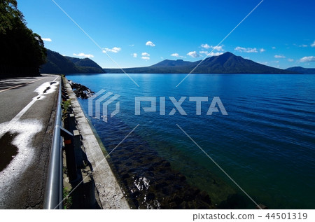 Shikotsu湖深秋 Shikotsu湖深秋 44501319