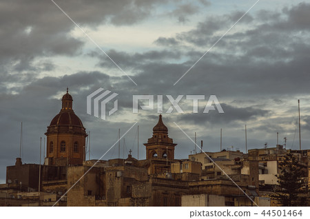 View to St. Lawrence's Church in Il-Birgu 44501464