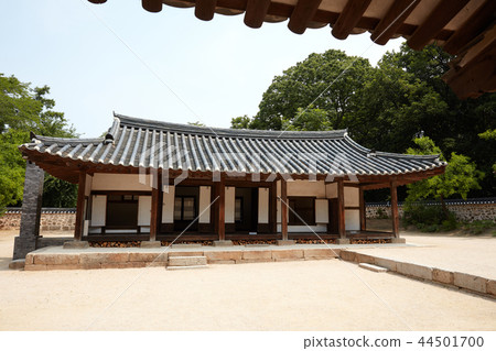 Gimpo Jangryung, Gimpo, Gyeonggi-do Gimpo Jangryung, Gimpo, Gyeonggi-do 44501700