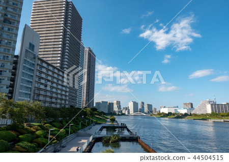 Urban landscape Urban landscape 44504515