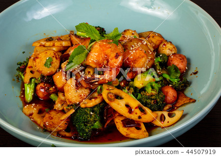 Ragout with seafood 44507919