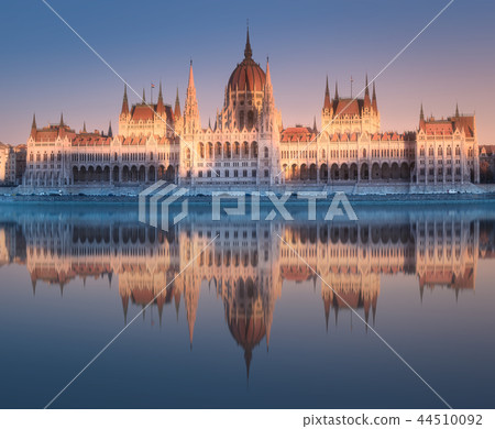 Parliament building and river Danube of Budapest 44510092