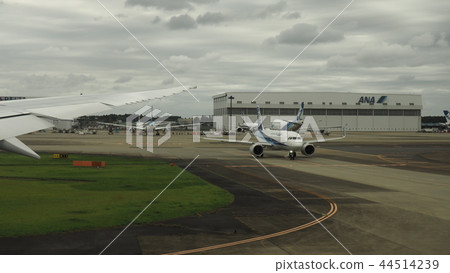 一架飛機 一架飛機 44514239