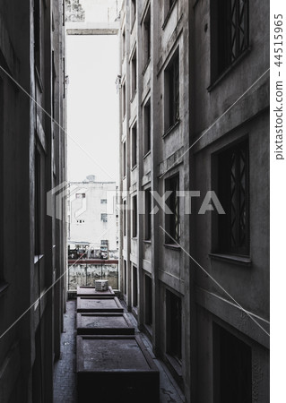 一個老大廈的外部 44515965