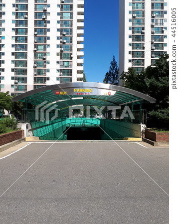 停車場,公寓,高陽市,京畿道,韓國 停車場,公寓,高陽市,京畿道,韓國 44516005