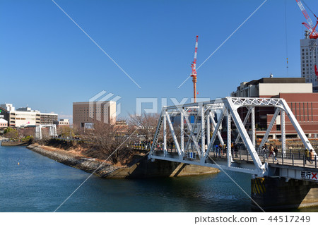 Yokohama · Train Road 44517249