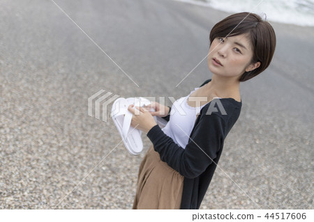 Bright pretty woman Bright pretty woman 44517606