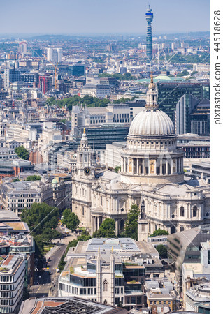 St paul cathedral Aerial view St paul cathedral Aerial view 44518628