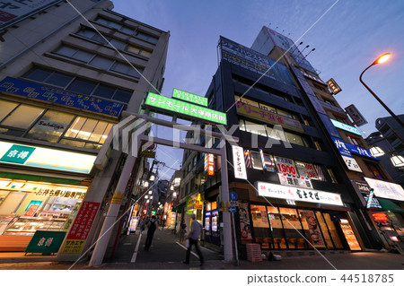 Tokyo cityscape in Japan We look at the cityscape such as the sun mall Otsuka shopping street in front of Otsuka station Tokyo cityscape in Japan We look at the cityscape such as the sun mall Otsuka shopping street in front of Otsuka station 44518785