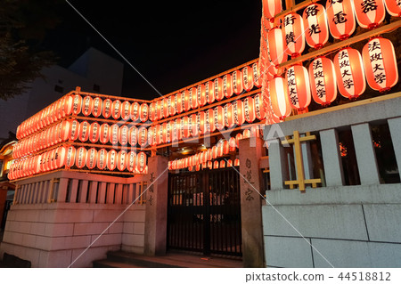 Kagurazaka Zenkokuji Night Kagurazaka Zenkokuji Night 44518812