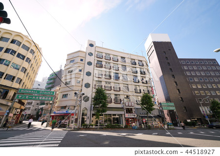 日本的東京都市風景我想看大塚站周圍的街道和太陽商場大塚購物街等。 日本的東京都市風景我想看大塚站周圍的街道和太陽商場大塚購物街等。 44518927