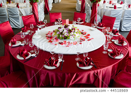 Main table, Chinese New Year, reunion dinner, New Year's Eve 44518989