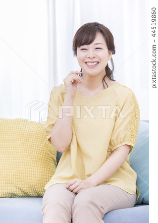 30s Women 30s Women 44519860