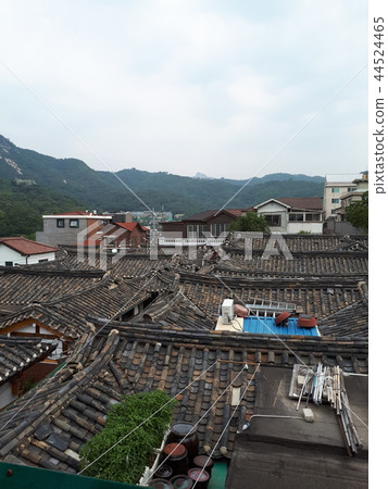Roof, Bukchon Hanok Village, Jongno-gu, Seoul Roof, Bukchon Hanok Village, Jongno-gu, Seoul 44524465
