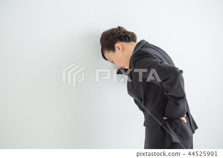 A woman who feels high 44525991