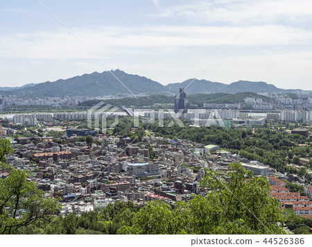 首爾龍山 首爾龍山 44526386