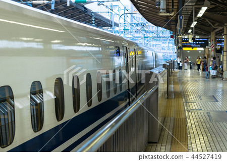 Nozomi arrived at Tokyo Station Line 14 Home Nozomi arrived at Tokyo Station Line 14 Home 44527419