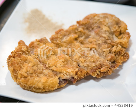 Fried steak Fried steak 44528419