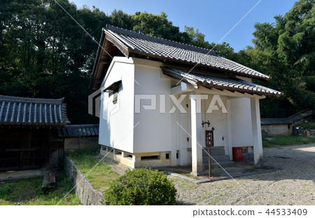 Kingoji Temple Hokura 44533409