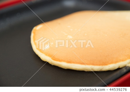 煎餅新鮮出爐 44539276