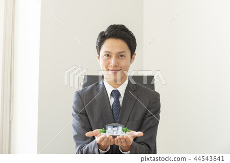 Business real estate 44543841