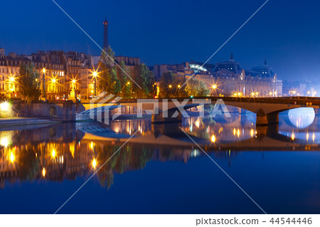 Night Seine, Paris, France Night Seine, Paris, France 44544446