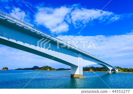 No. 4 Bridge Maejimabashi Amakusa Gohashi Cruising [Amakusa City, Kumamoto Prefecture] 44551277