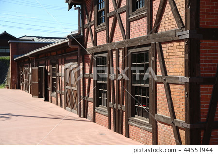 Handa Red Block Building 44551944