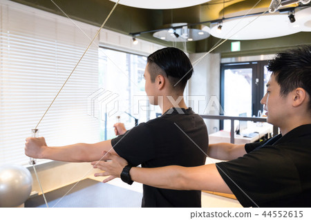 Personal training, men, man-to-man Personal training, men, man-to-man 44552615