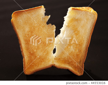 Plain bread  44553016