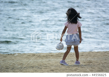 Sea and girl Sea and girl 44556825