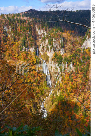 Waterfall of Hagoromo seen from Tenjinkyo Takimidai 44560099