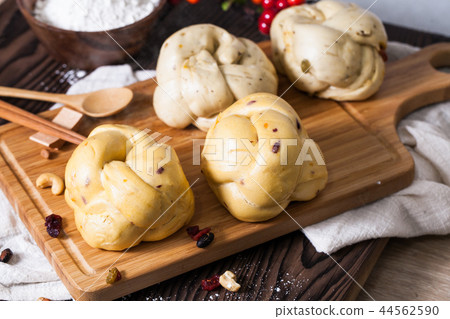 Taiwanese traditional food health taro 44562590