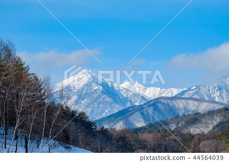 Mount Renka and Subari (Winter) seen from Nakayama Plateau Mount Renka and Subari (Winter) seen from Nakayama Plateau 44564039