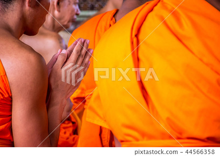 Ordination ceremony in buddhist Ordination ceremony in buddhist 44566358