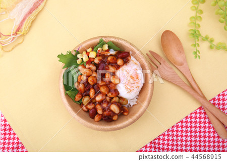 辣椒康康 44568915