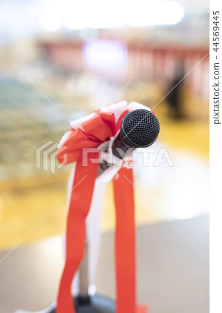 Microphone of the ceremony 44569445
